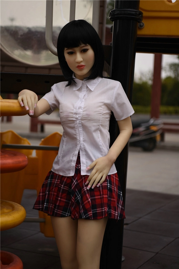 146cm Heidi with 138# head & D cup