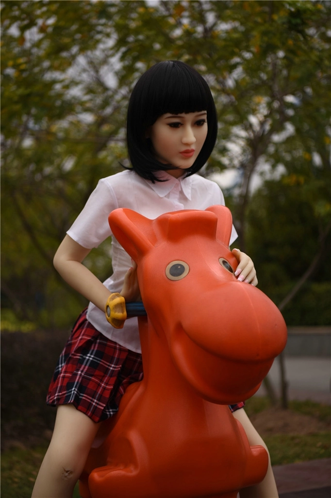 146cm Heidi with 138# head & D cup