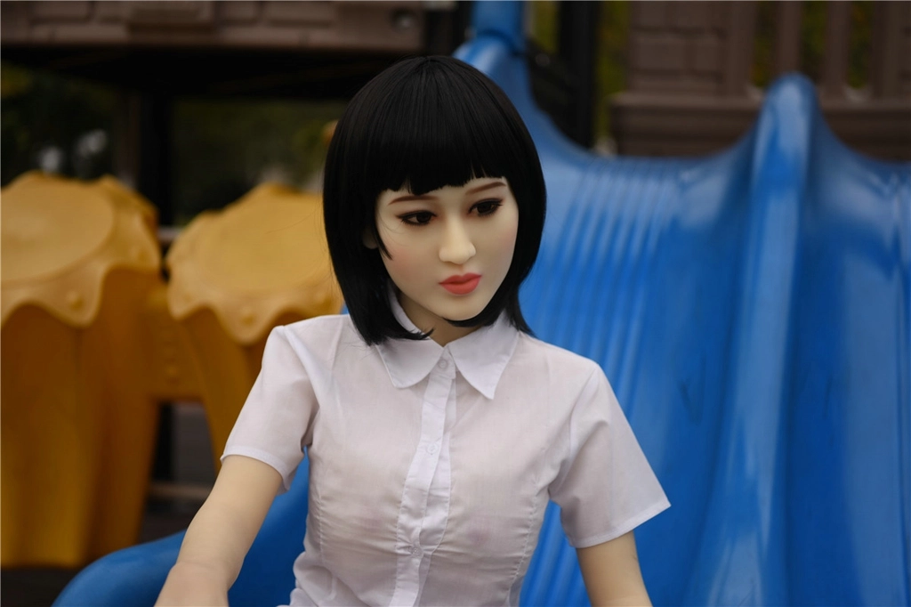 146cm Heidi with 138# head & D cup