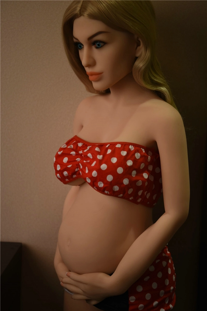 146cm Daniela with 55# head & D cup Pregnant