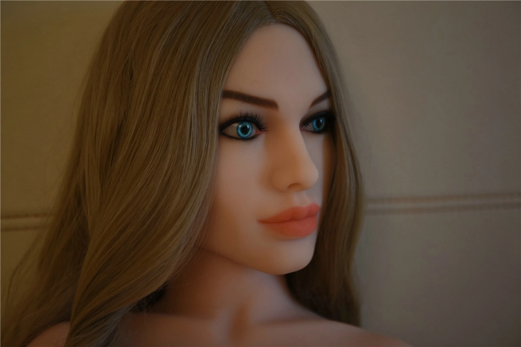 146cm Daniela with 55# head & D cup Pregnant