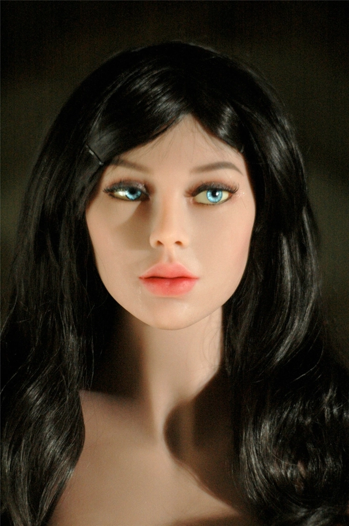 156cm Una with 137# head & H cup