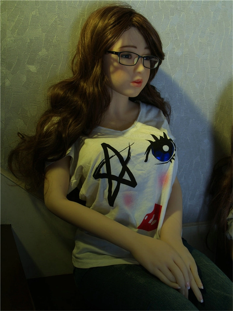 156cm Nevaeh with 19# head & D cup