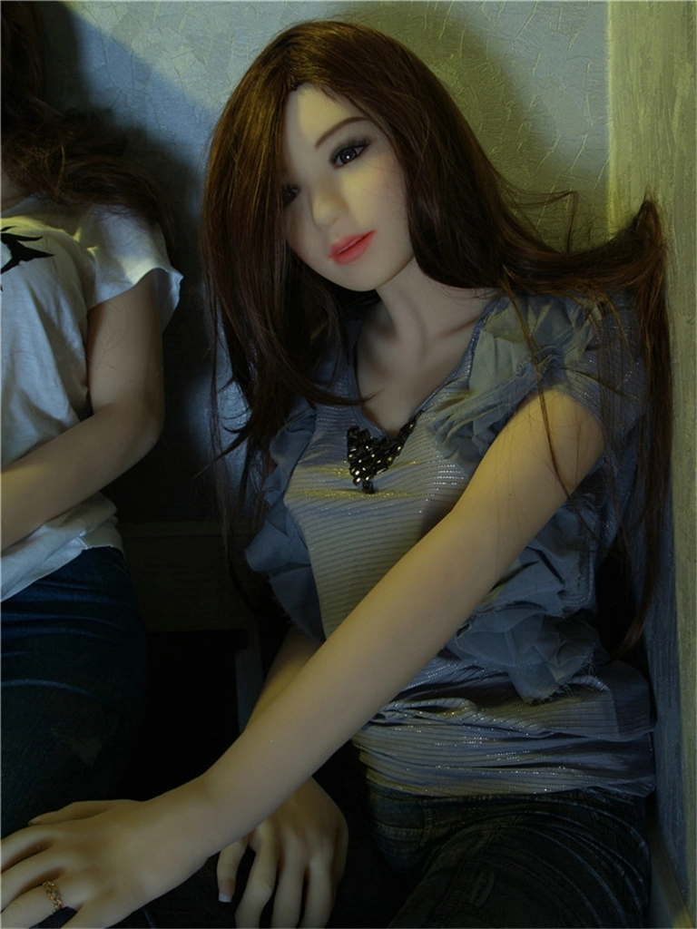 156cm Nevaeh with 19# head & D cup