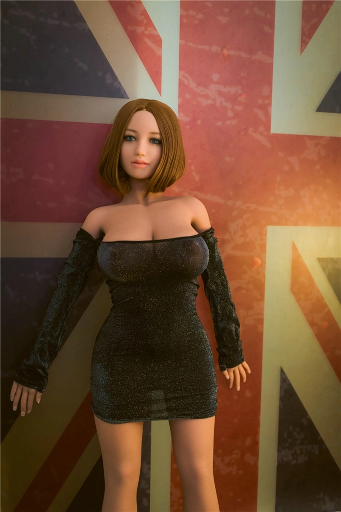 156cm Lena with 19# head & G cup