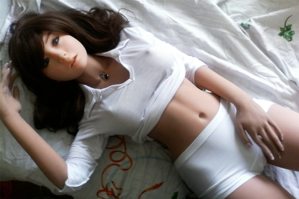 156cm Maria with 28# head & D cup