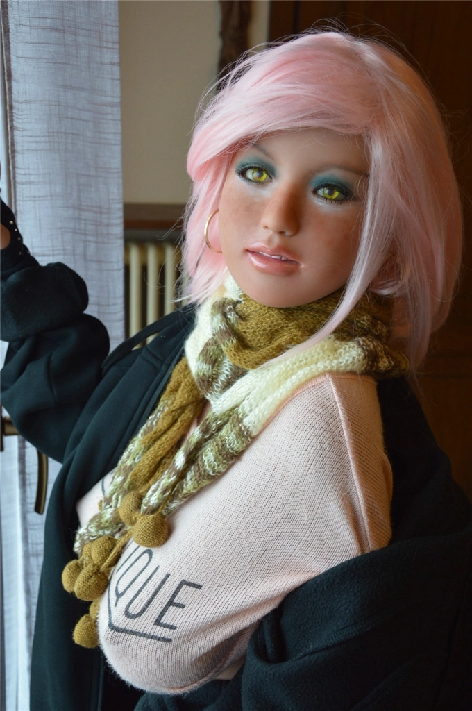 156cm Monica with 51# head & H cup