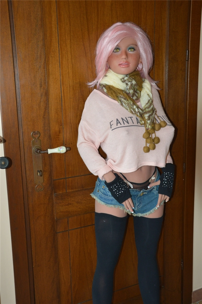 156cm Monica with 51# head & H cup