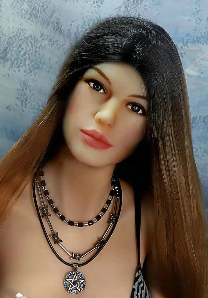 156cm Adora with 55# head & D cup