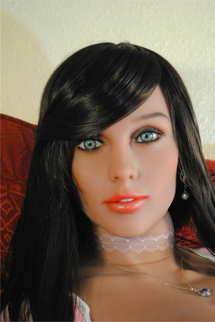 167cm Melanie with 249# head & G cup